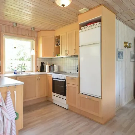 3 Bedroom Gorgeous In Σπίτι διακοπών *